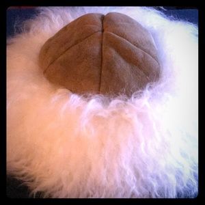 Surell Tibetan city lamb cuff suede crown